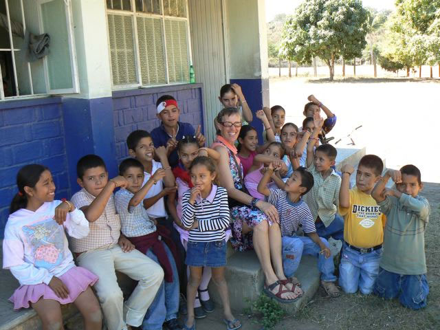 Jeanne with students from el Rancho Limon, Jalisco, Mexico